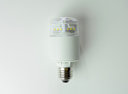 高亮度E27圓筒型自然光LED燈泡-可在封閉式環境用